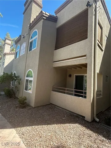 $1,465 | 3145 East Flamingo Road, Unit 1014, Las Vegas, NV 89121