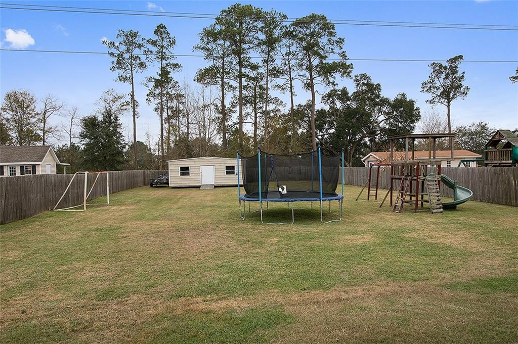 335 Spartan Loop Slidell, LA 70458 - Photo 13 of 14 Gallery Image 13