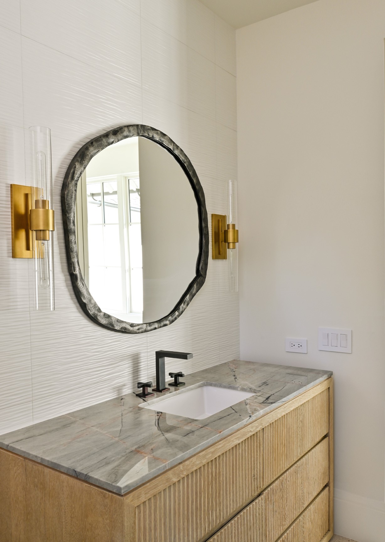 11710 Wendover Lane Houston, TX 77024 - Photo 44 of 50