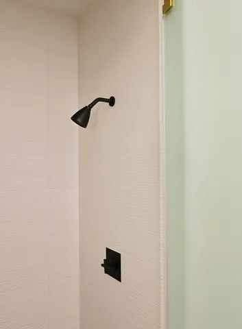 $6,995,000 | 11710 Wendover Lane, Houston, TX 77024