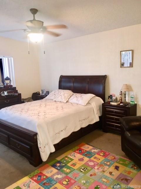 7426 Southwest 106th Place Miami, FL 33173 - Photo 14 of 15