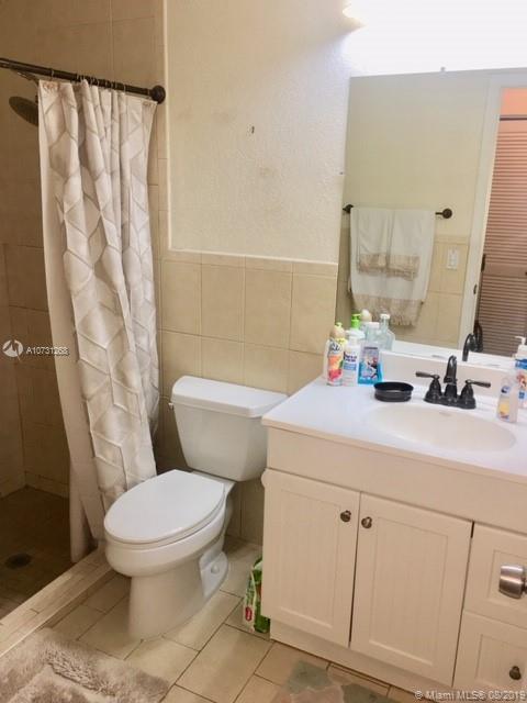 7426 Southwest 106th Place Miami, FL 33173 - Photo 15 of 15