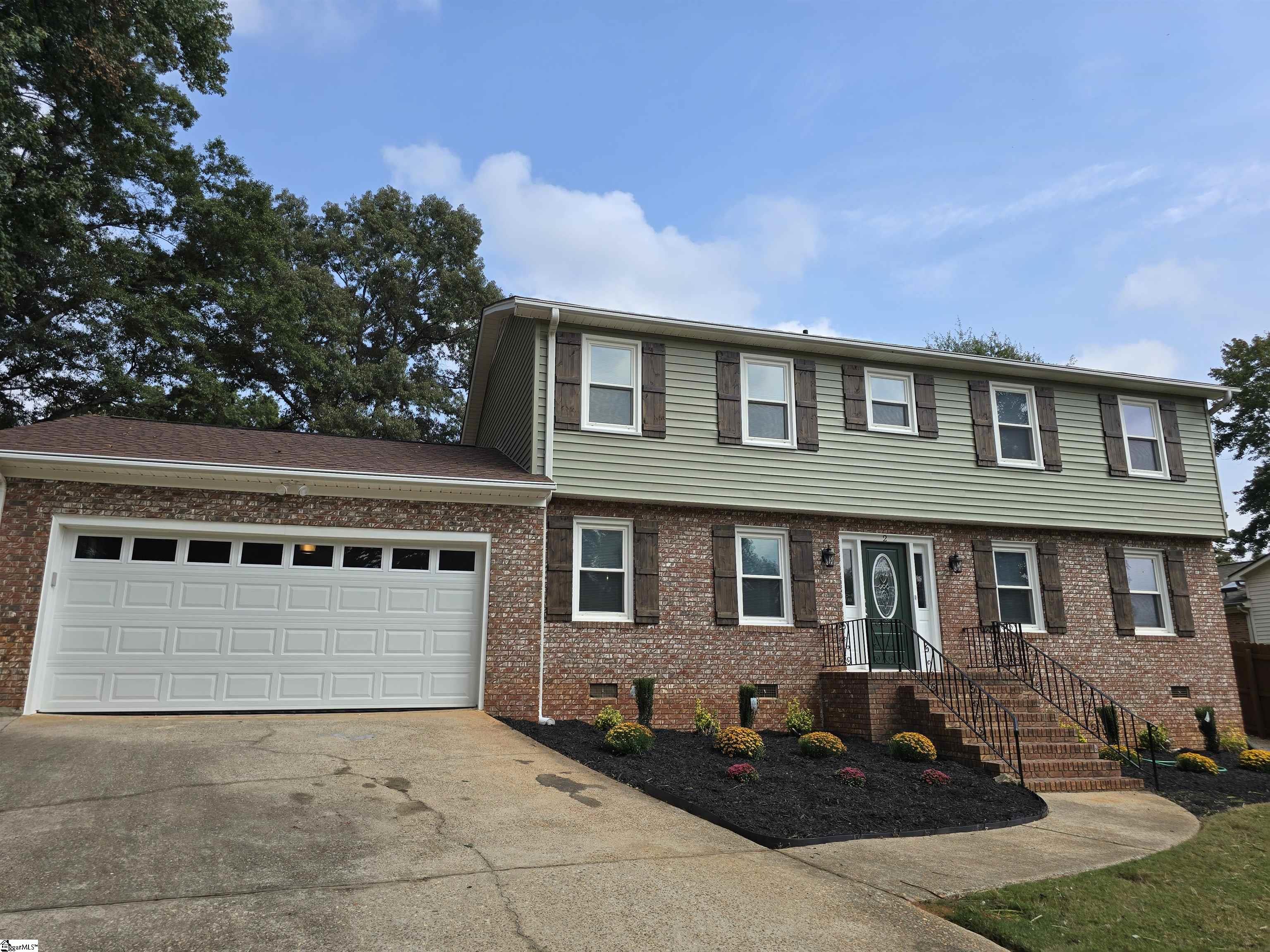 2 Barrett Court Mauldin, SC 29662 - Photo 1 of 35 Gallery Image 1