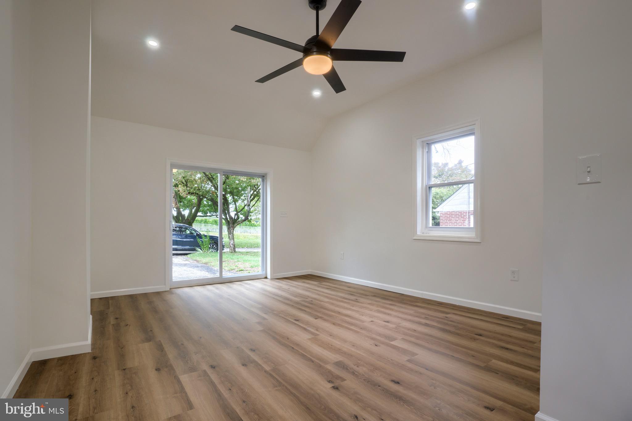 4651 Forge Road Oxford, PA 19363 - Photo 18 of 27 Family Room