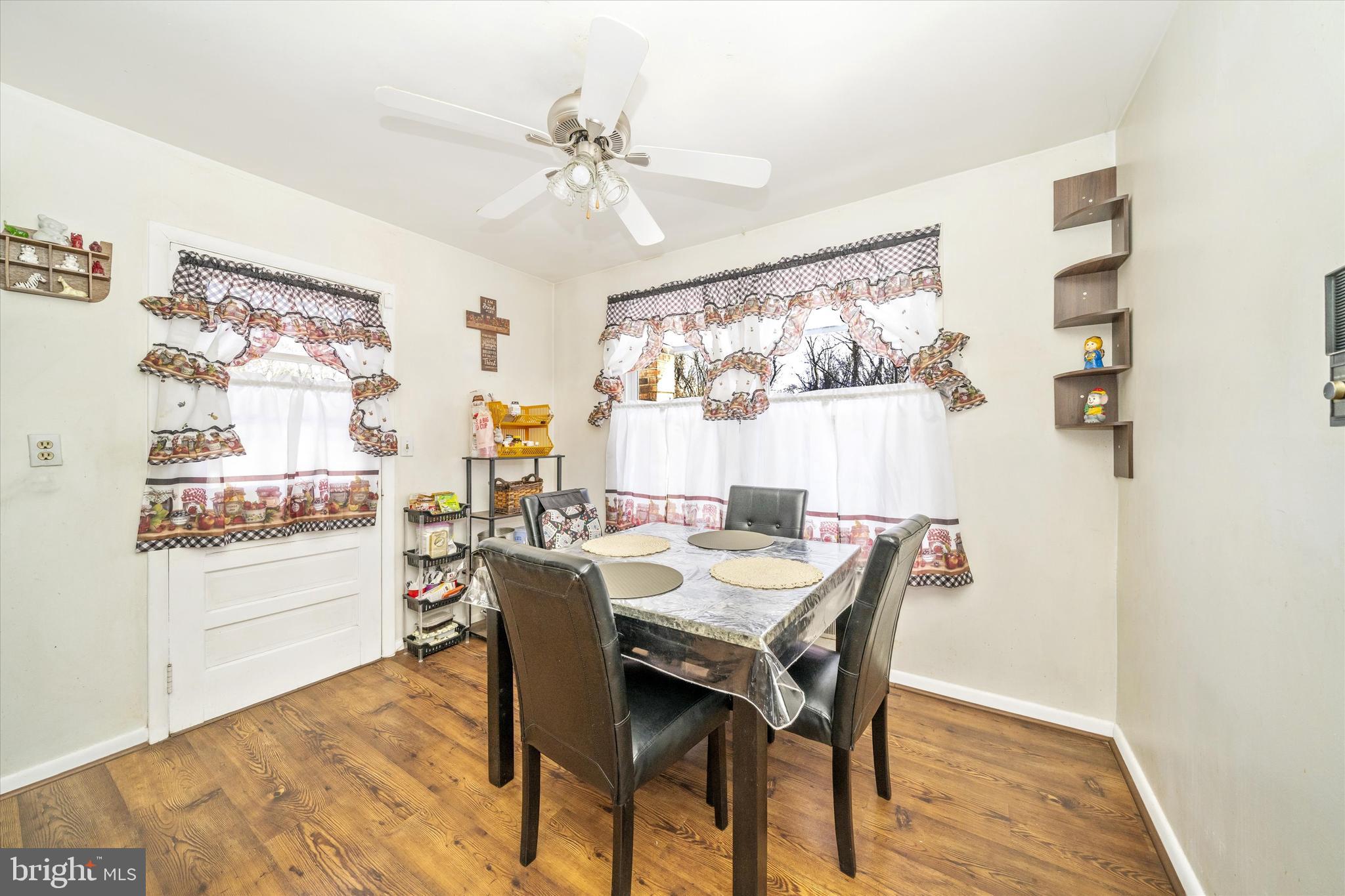 7811 East Barrett Road Fort Washington, MD 20744 - Photo 16 of 40 Breakfast Area