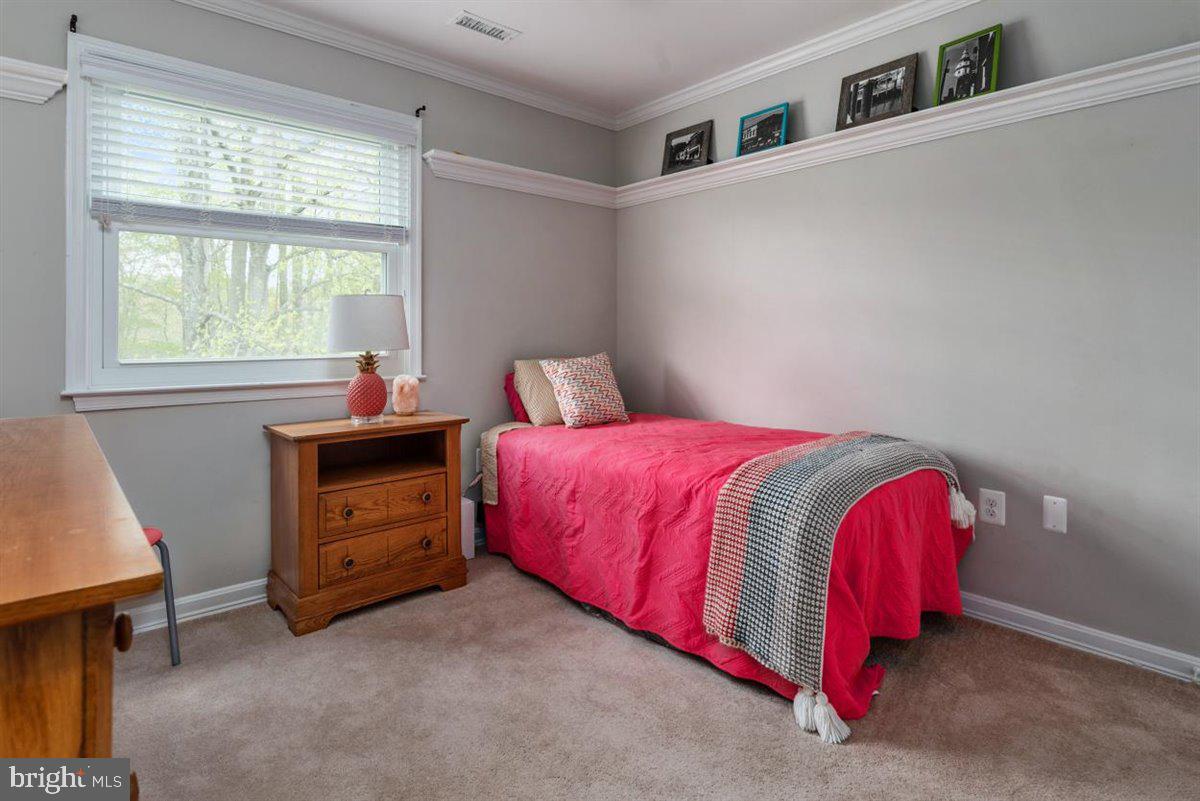 840 West Mount Harmony Road Owings, MD 20736 - Photo 21 of 38 Bedroom