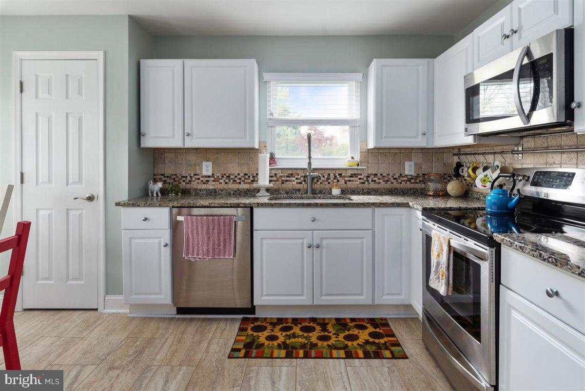 840 West Mount Harmony Road Owings, MD 20736 - Photo 4 of 38 Newly built pantry and new flooring