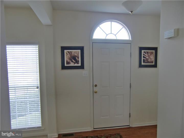 278 Barnhill Road Perkasie, PA 18944 - Photo 18 of 22 Foyer