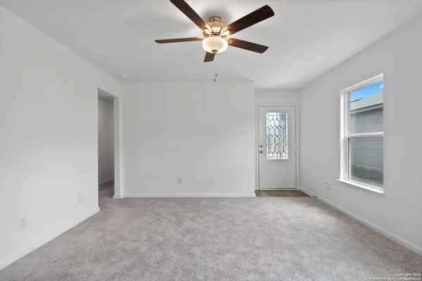 $235,900 | 3910 Belby Fields, Von Ormy, TX 78073