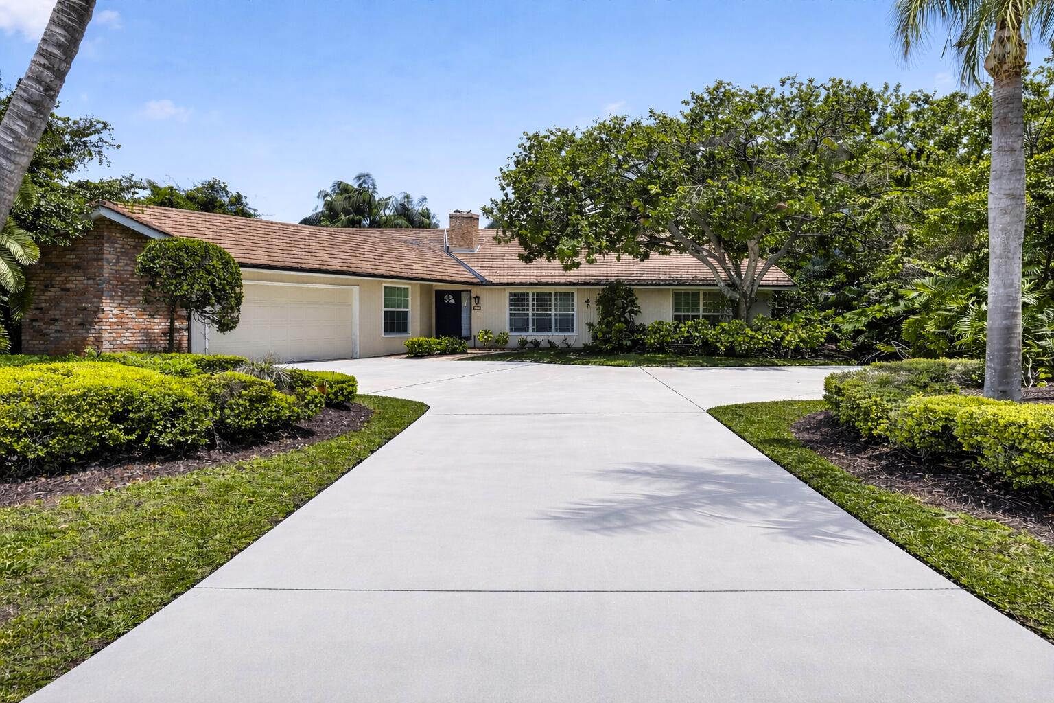 5741 Southeast Winged Foot Drive Stuart, FL 34997 - Photo 1 of 58 Front View