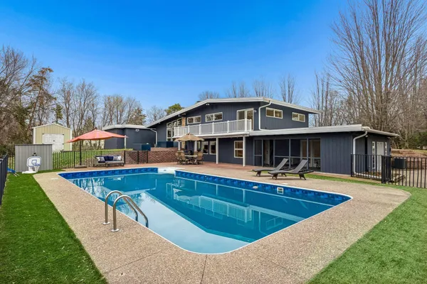 $784,900 | 14122 Prairie Road Northwest, Andover, MN 55304