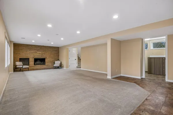 $784,900 | 14122 Prairie Road Northwest, Andover, MN 55304