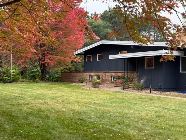 $784,900 | 14122 Prairie Road Northwest, Andover, MN 55304