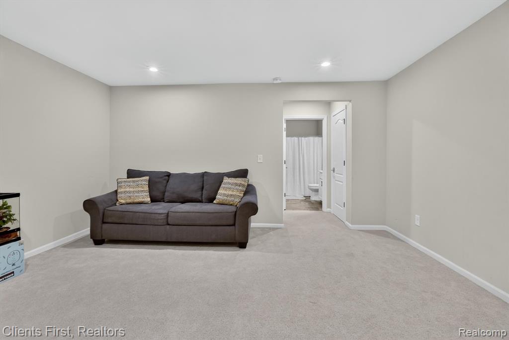 4699 Bingham Road Canton, MI 48188 - Photo 40 of 62