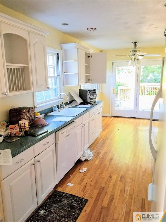69 Dutch Lane Road Freehold, NJ 07728 - Photo 3 of 4 Gallery Image 3