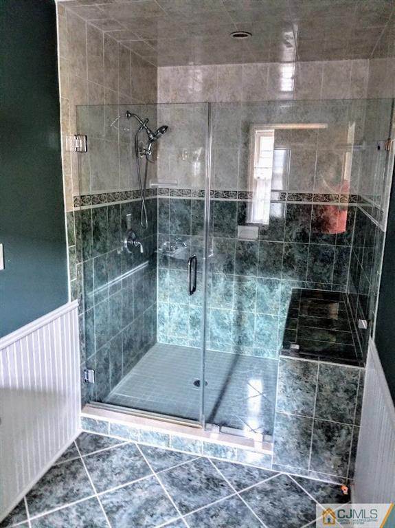 69 Dutch Lane Road Freehold, NJ 07728 - Photo 4 of 4 Gallery Image 4
