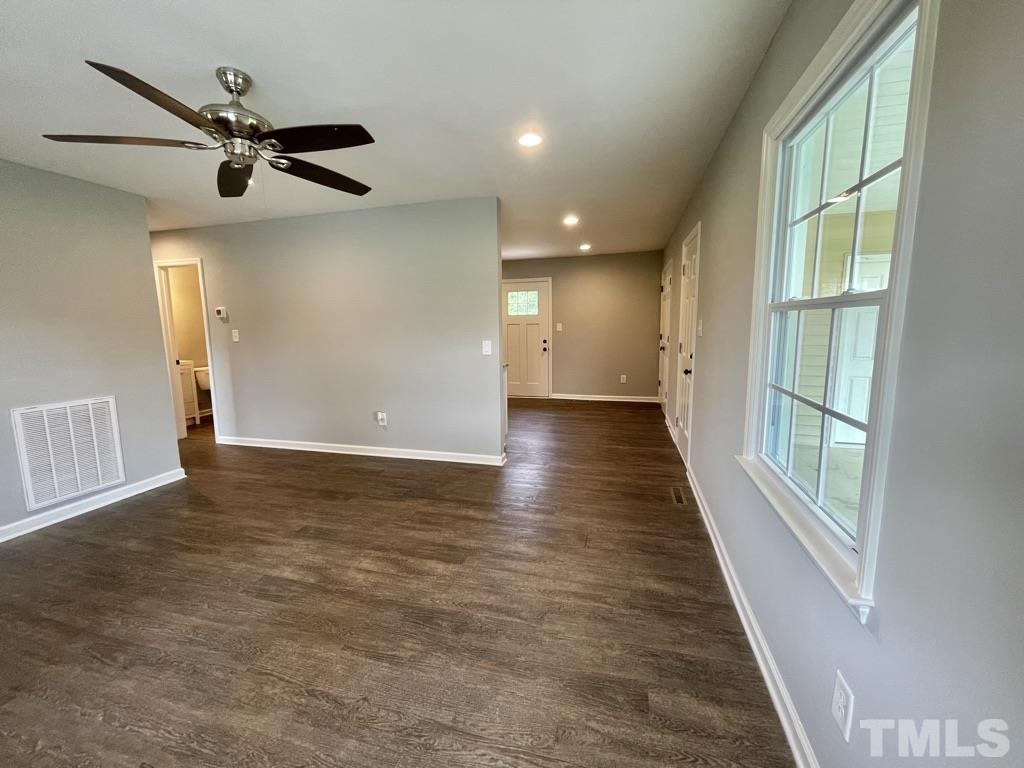 3550 Culver Road Blanch, NC 27212 - Photo 4 of 19 Gallery Image 4