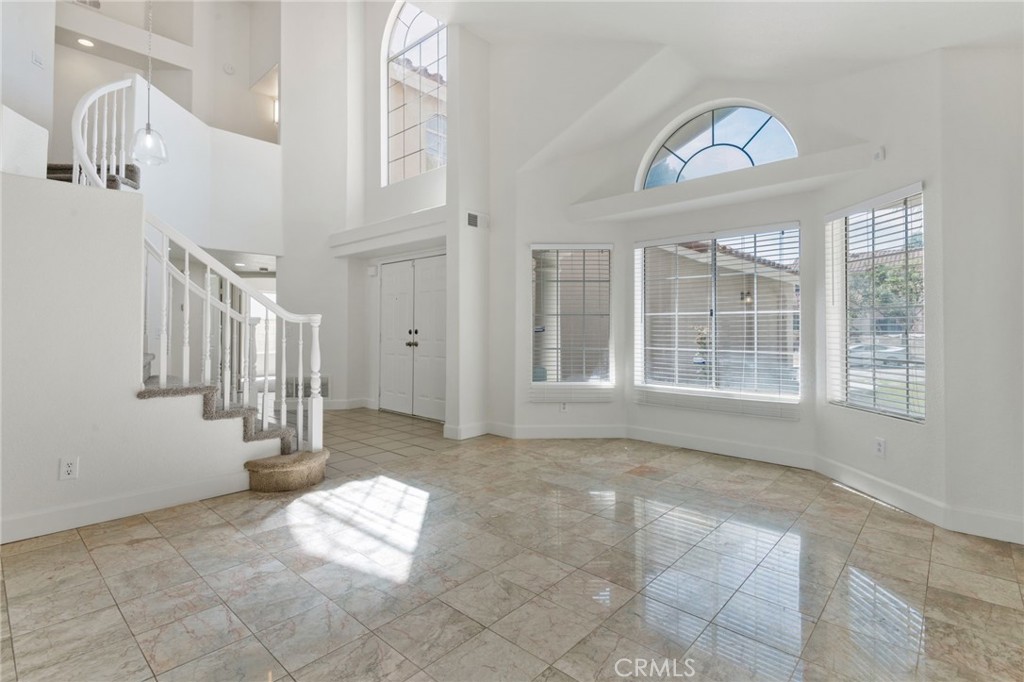 20516 Marcus Road Riverside, CA 92508 - Photo 10 of 58 Gallery Image 10