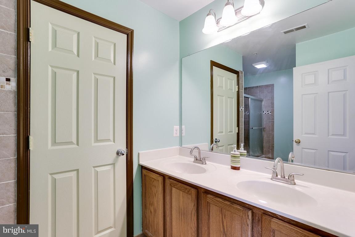 7407 Maury Road Baltimore, MD 21244 - Photo 22 of 39 Master Bathroom