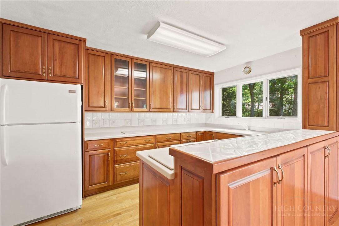 765 Oak Ridge Drive Boone, NC 28607 - Photo 13 of 50 Gallery Image 13