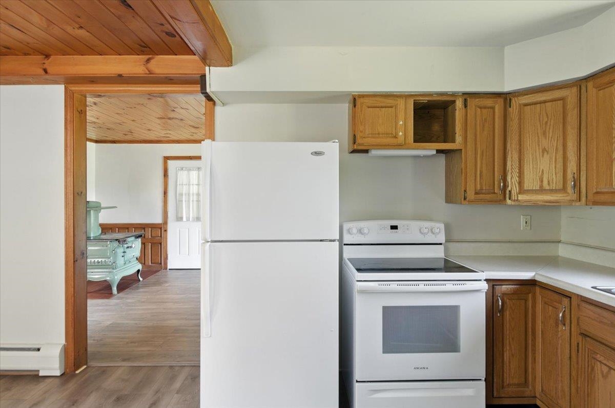 2709 Amidon Road Montgomery, VT 05471 - Photo 8 of 58
