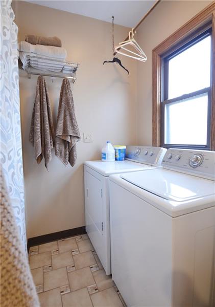 1094 Freeport Road Kittanning, PA 16201 - Photo 14 of 25