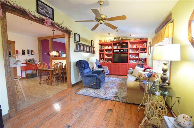 1094 Freeport Road Kittanning, PA 16201 - Photo 8 of 25