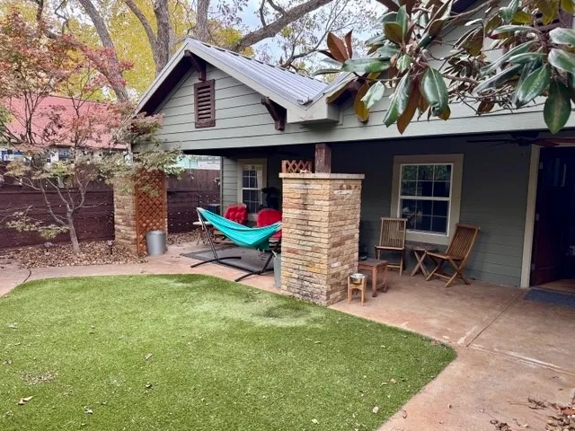 $1,850 | 4214 Bellvue Avenue, Unit B, Austin, TX 78756