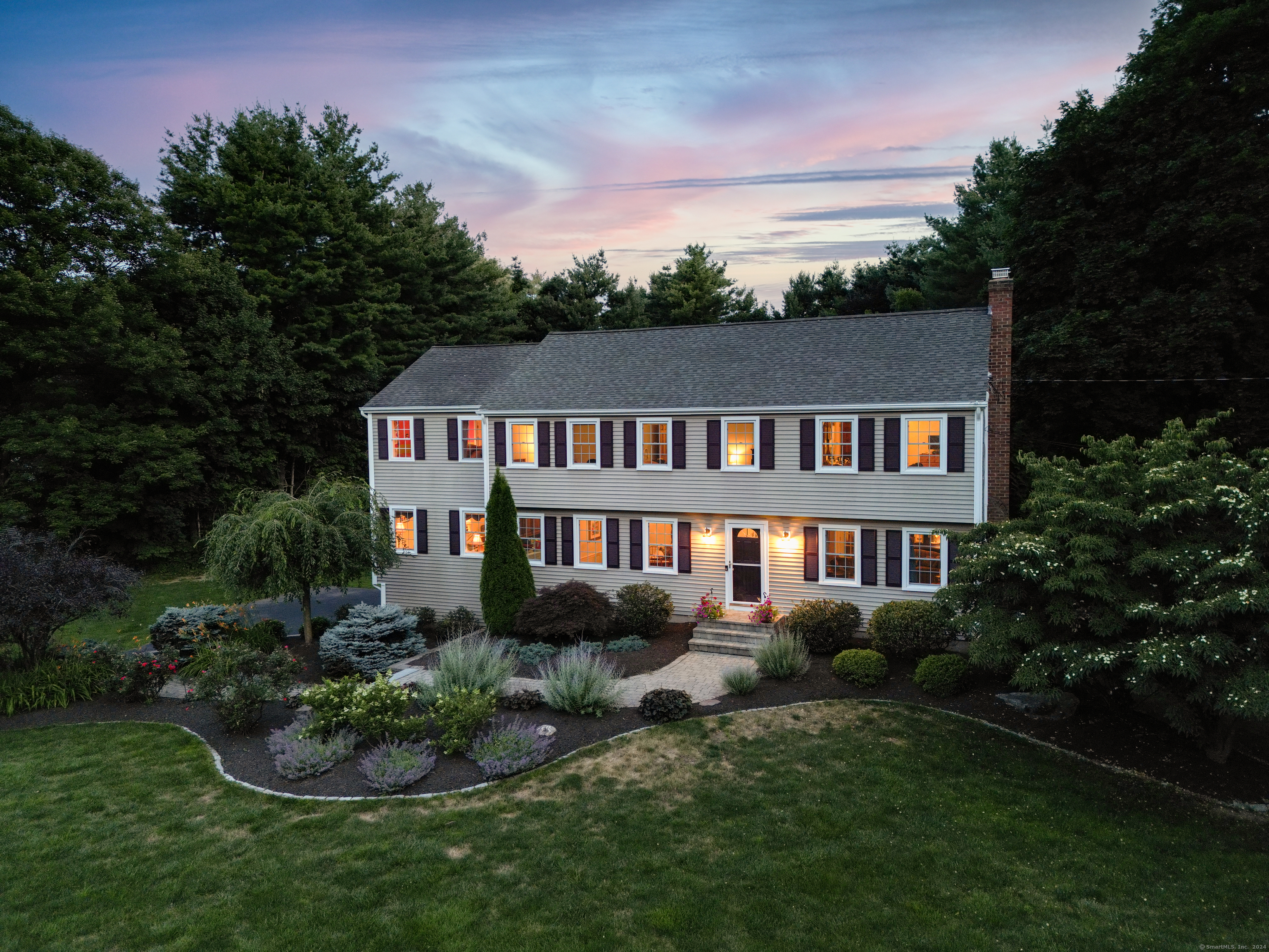 11 Homestead Road Simsbury, CT 06092 - Photo 1 of 1