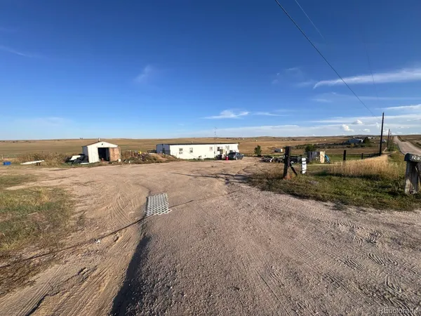 a view of an outdoor space with seating area