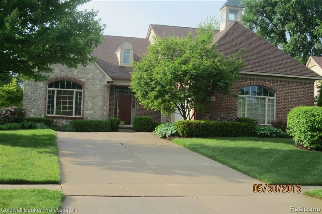 4671 Oakhurst Ridge Road, Unit 236 Clarkston, MI 48348 - Photo 1 of 11 Oakhurst Front.JPG