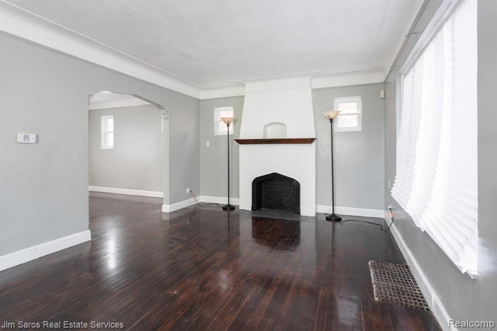 4892 Harvard Road Detroit, MI 48224 - Photo 2 of 12