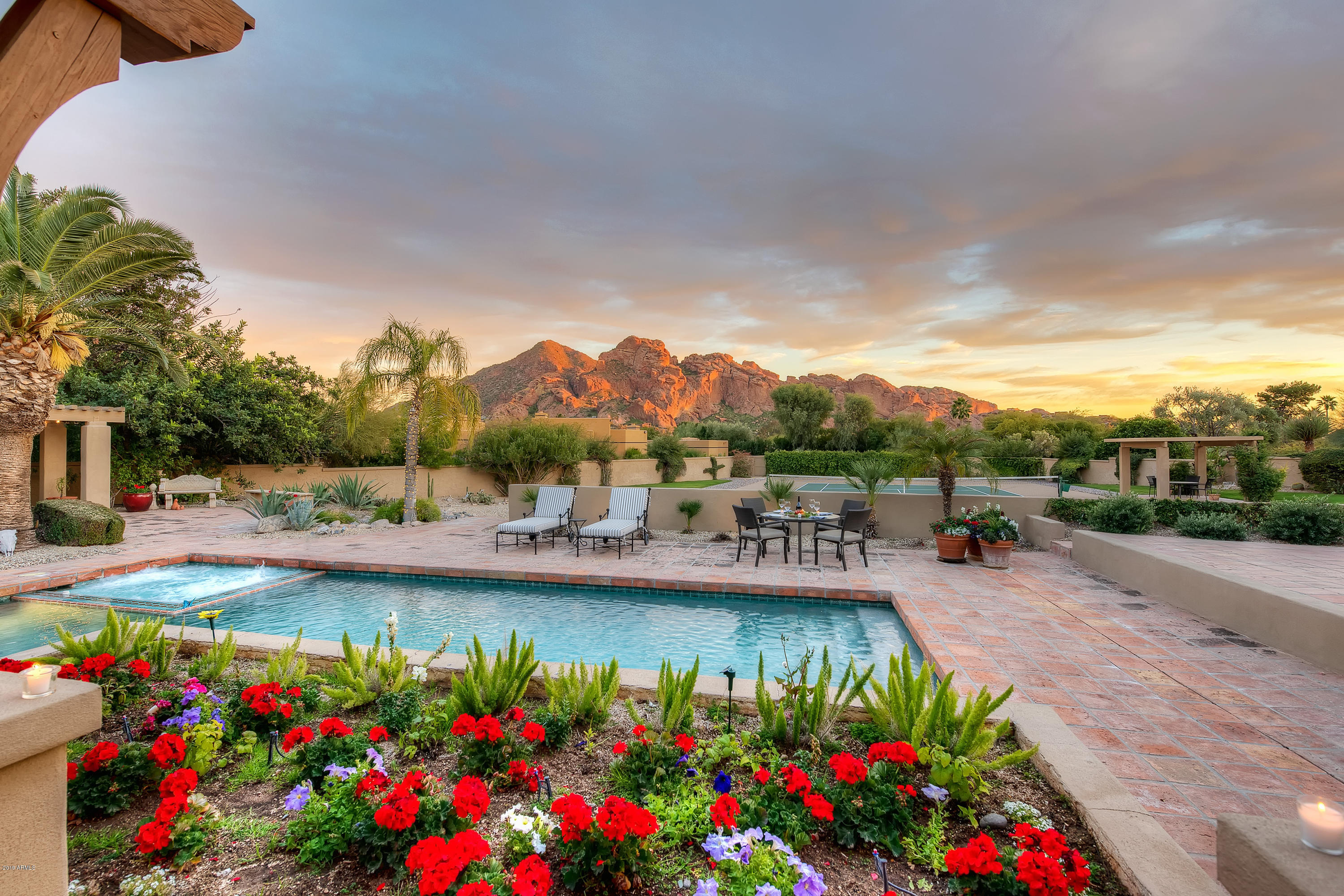 4641 East Pebble Ridge Road Paradise Valley, AZ 85253 - Photo 33 of 41 Fabulous Backyard at Sunset
