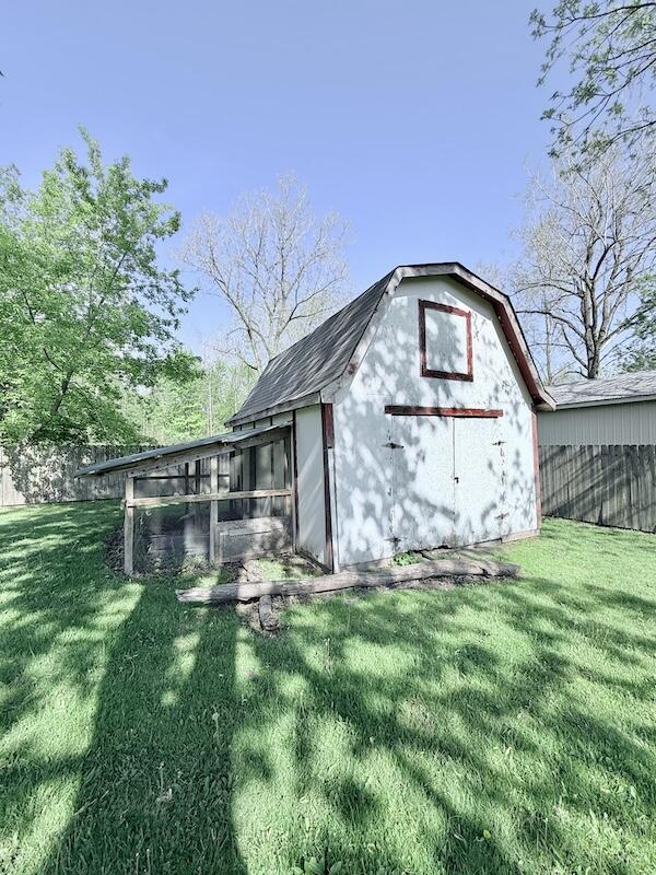 5183 North Oak Road Davison, MI 48423 - Photo 5 of 20 Shed