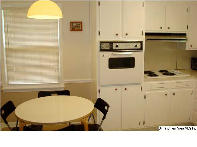 1608 Saulter Road Birmingham, AL 35209 - Photo 9 of 29