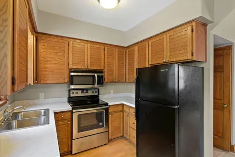 $995,000 | 197 North Kent Street, St. Paul, MN 55102