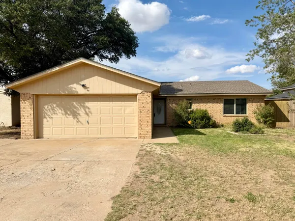 $1,400 | 6126 38th Street, Lubbock, TX 79407