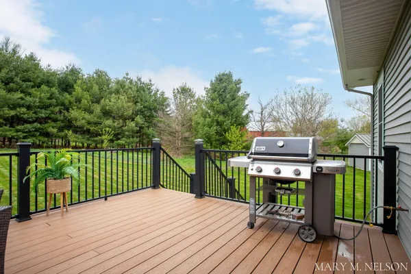 $899,900 | 5115 Twin Creek Estates Drive, Rockford, MI 49341