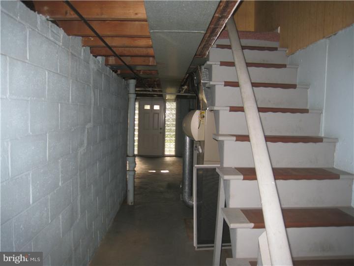 742 Millwood Road Philadelphia, PA 19115 - Photo 14 of 16 Gallery Image 14