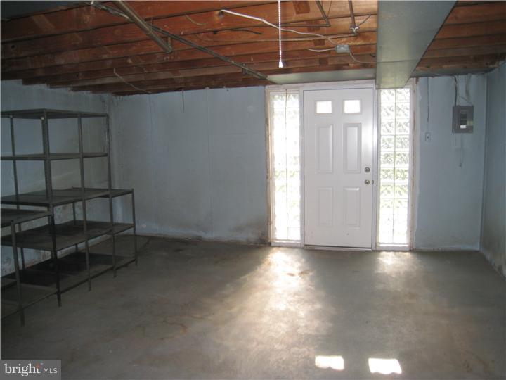 742 Millwood Road Philadelphia, PA 19115 - Photo 15 of 16 Gallery Image 15