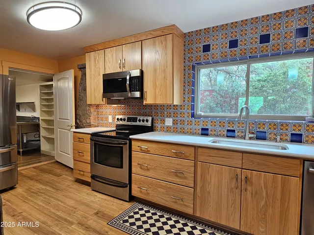 $795,000 | 3405 Highway 80, Bisbee, AZ 85603