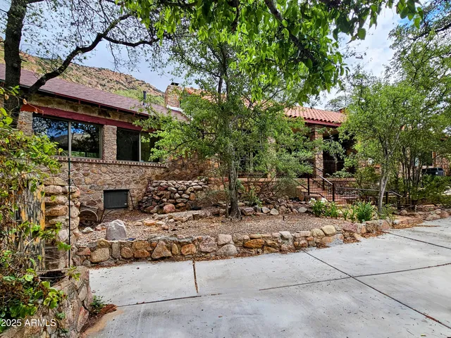 $795,000 | 3405 Highway 80, Bisbee, AZ 85603
