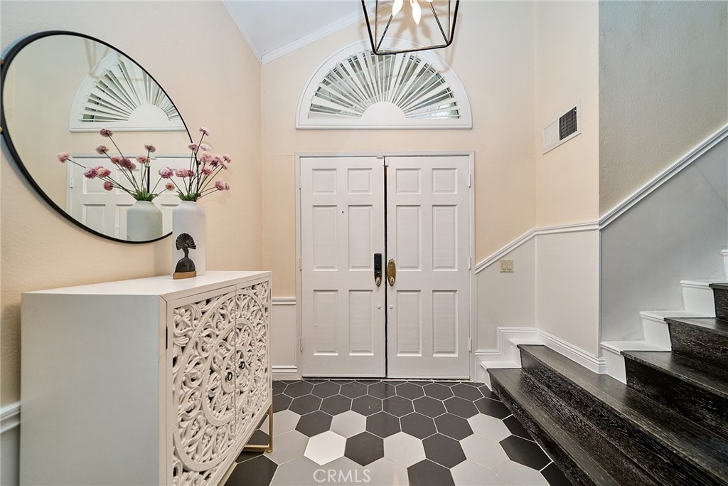 20977 Canyon Ridge Road Diamond Bar, CA 91789 - Photo 5 of 31