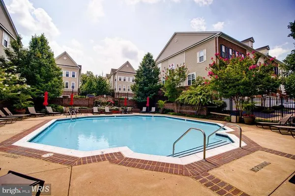 $2,200 | 3021 Nicosh Circle, Unit 1403, Falls Church, VA 22042