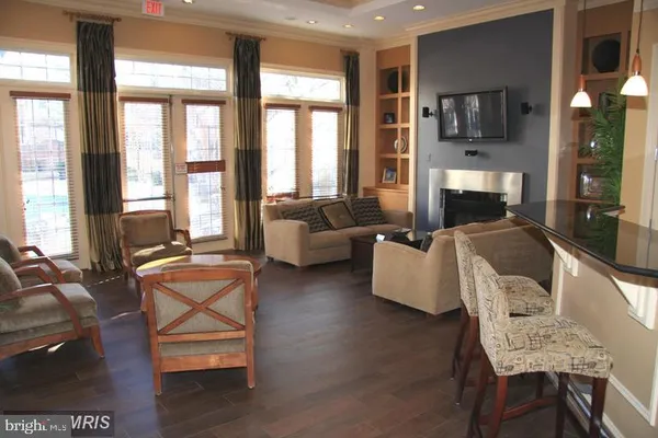 $2,200 | 3021 Nicosh Circle, Unit 1403, Falls Church, VA 22042