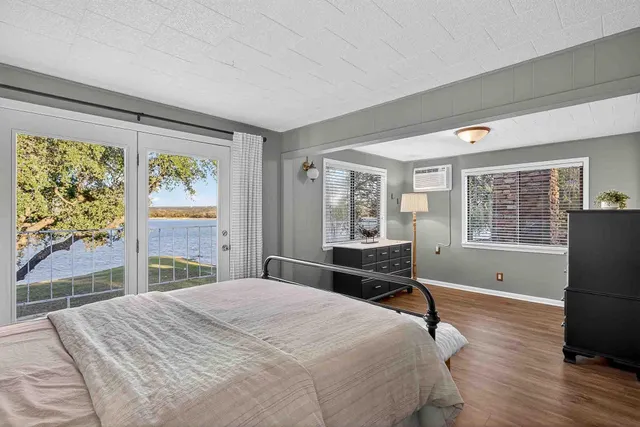 $1,250,000 | 1002 North Rockwood Drive, Buchanan Dam, TX 78611