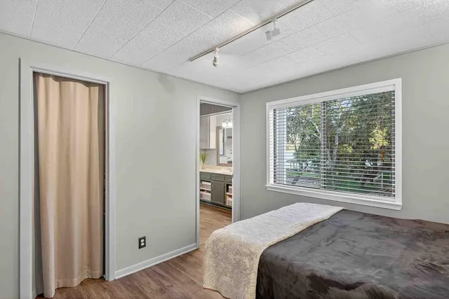 $1,250,000 | 1002 North Rockwood Drive, Buchanan Dam, TX 78611