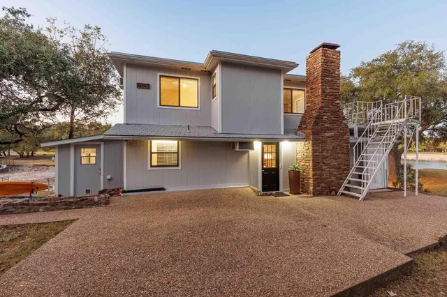 $1,250,000 | 1002 North Rockwood Drive, Buchanan Dam, TX 78611