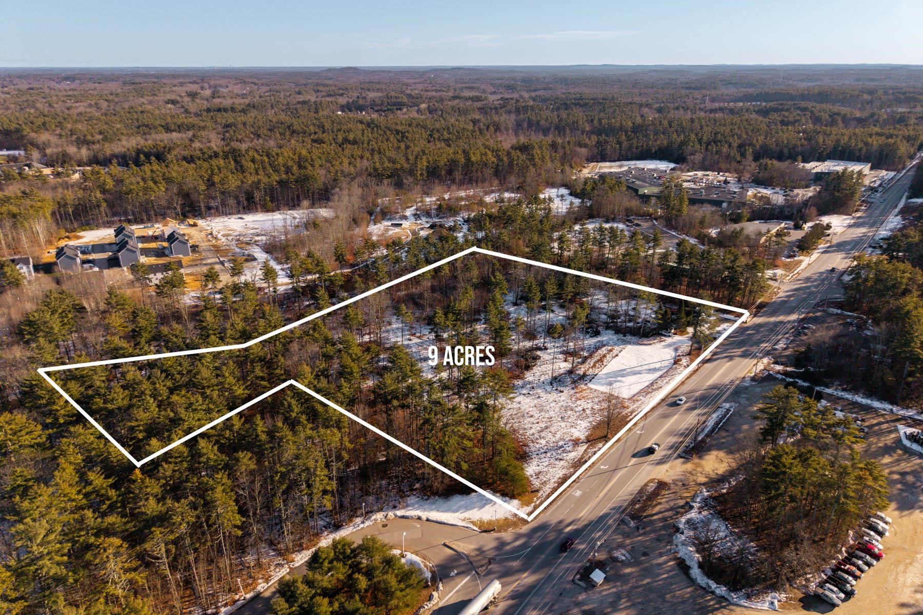 555-559 Calef Highway Barrington, NH 03825 - Photo 4 of 27