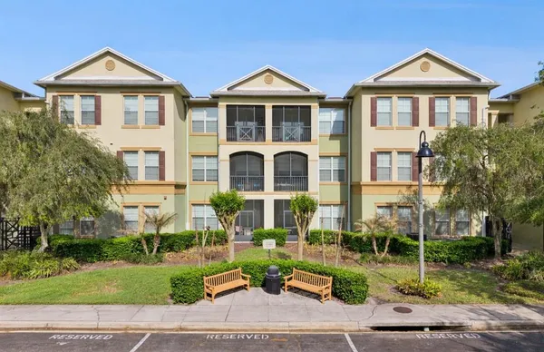 $295,000 | 11564 Mizzon Drive, Unit 202 (919), Windermere, FL 34786